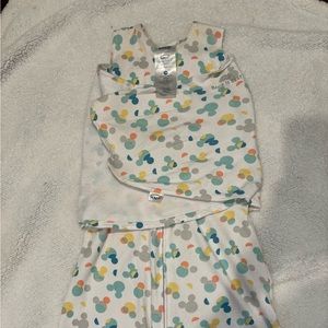 Halo Sleep Swaddle Sack size 3-6 MO Mickey Mouse